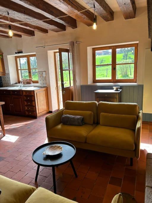 La Maison De Barbara La Guiche المظهر الخارجي الصورة